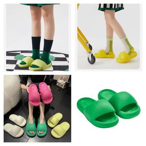 Designer slippers dames zomer sandalen mode geborduurd canvas plat platform geborduurd linnen hak sandaal platform schuifregelaars schoenen
