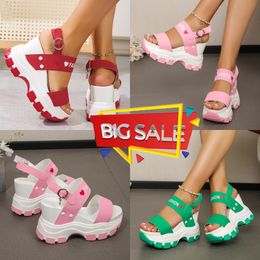 Zapatillas de diseñador para mujer sandalias de verano Plataforma Sandalia deslizadores de plataforma Zapatos GAI precio bajo eur 35-43