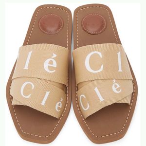 Designer Slippers Woody Sandalen stof Canvas Letters Luxe Merk dia's platte sandalen Comfortabel trendy Modieus open tenen buiten huis zand Slipper 02