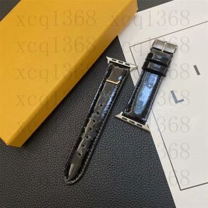 Designer smart watch bandjes voor apple watch band serie 3 4 5 6 7 8 38mm 40 42mm 44 45 49mm PU lederen SmartWatches band vervanging met adapter connector accessoires