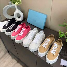 Baskets de créateurs Gabardine Nylon Chaussures Femmes Marque Roue Baskets De Luxe Toile Sneaker Plateforme De Mode Solide Augmenter Chaussure Avec Boîte