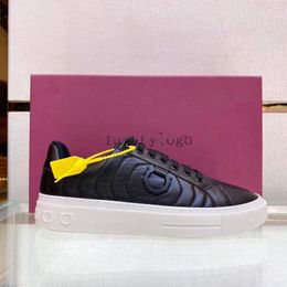 Sneakers de créateurs Sneakers Gancini baskets à coupe basse marque Luxury chaussures décontractées