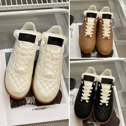 Sneakers de créateurs Chaussures décontractées en nylon Rainers Luxury Vérine en cuir en cuir Plateforme de mode baske