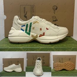 Baskets de créateurs Rhyton Chaussures décontractées en cuir à semelles épaisses Hommes Femmes Papa Sneaker Vintage Chaussures à lacets Augmentation Plate-forme Loisirs 10A 35-45