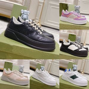 Baskets de créateurs Rhyton Chaussures décontractées en cuir à semelles épaisses Hommes Femmes Papa Sneaker Vintage Chaussures À Lacets Augmentation Plateforme Loisirs Gussie chaussures