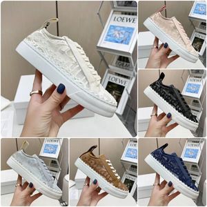 Sneakers designer S chaussures de toile Femmes basses basses baskets décontractées chaussures de femme Summer Traineurs respirants Trainer