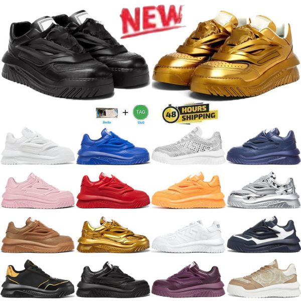 Designer Sneakers Chaussures Sneaker Shoe Trainers Men Hommes Femmes Femmes Plum Purple Rubber multicolore Cuir décontracté noir blanc vert jaune jaune