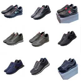 Baskets de créateurs Chaussures de couleur unie Hommes Sneaker Marque Tissu en nylon noir Vérifiez la chaussure en cuir de veau Plate-forme classique Baskets Vintage Sneaker Saison Appartements Taille de chaussure 38-46