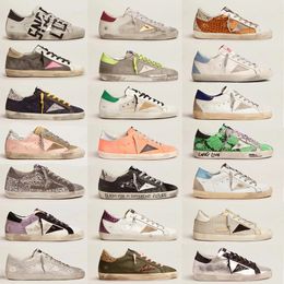 Baskets de créateurs Superstar Doold Chaussures de sport sales Mode dorée Hommes Femmes Ball Star Chaussures de sport en cuir blanc Chaussure plate Qualité Luxe avec boîte 35-46