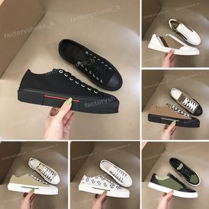 Baskets de créateurs Vintage Check Casual Chaussures Classic Stripes Sneaker Hommes Femmes Grille Entraîneur Coton Checks Sneaker Baskets En Daim Imprimer Chaussure De Toile Basse