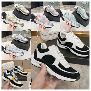 Designer Sneakers Woman Sneakers Flat Designer Runway Trainers Low Top Running Shoes Women Platform Travel Vatte Interlock Gold Sneaker Multicolor