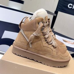 Botas de nieve de diseñador Zapatos casuales Zapatillas de deporte Cestas para mujer Arena Lana Piel de oveja Invierno Lienzo Frío Cuero genuino Gamuza Corredor Tamaño de otoño 35-42