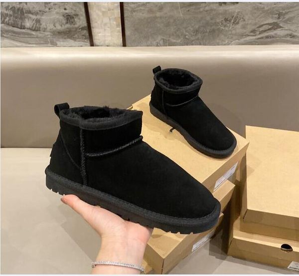 Botas de nieve de diseñador para mujer U5854 Mini bota de invierno de cuero corta clásica mulas planas botines de piel de felpa cálidos Australia antílope marrón