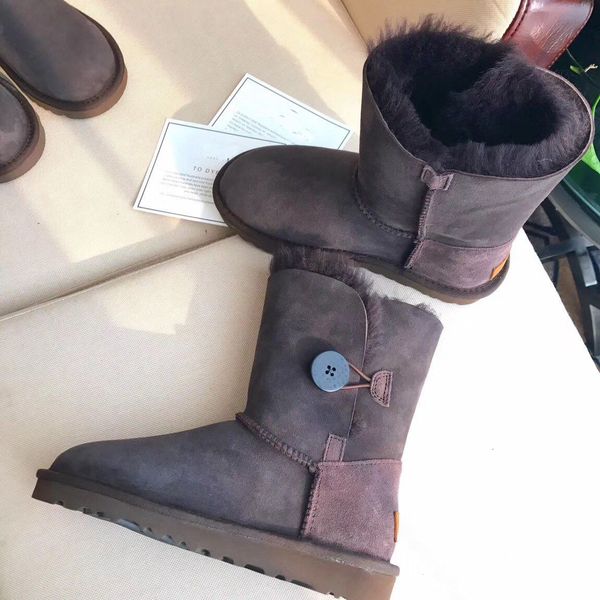 botas de nieve de diseñador mini botas de plataforma zapatos de invierno moda lujo mantener calientes zapatillas otoño mujeres clásicos zapatillas de lana disquette al aire libre número múltiple l5