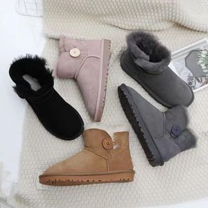 Designer Snow Boots Warm Mini U5854 Dames enkel Boot Classic Winter Fur Fluffy Boots Sheepskin Cowskin Echt lederen pluche laarsjes