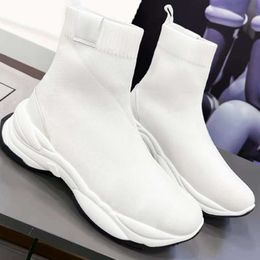 Calcetines de diseñador Zapatos casuales Plataforma Mujer Knit Trainer Runner Sneaker Sock Shoe Master Bota en relieve con caja NO466