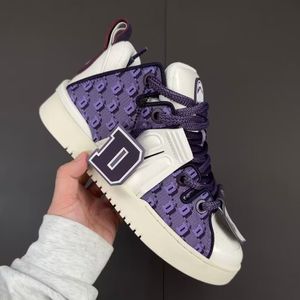 Designer sportschoenen merk gezamenlijke d letter gedrukt Magic Stone serie heren- en damessportschoenen wit paars geborduurde vrijetijdsschoenen