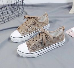 Designer Spring Women Chaussures Sneaker Canvas Chaussures Luxury GD LETTRE BROIDE COSSION FORMEE POLUDAGE CONCUTER COFFORM CARCH