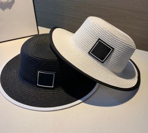 Sombrero de paja de diseñador 2023 Verano Nuevo sombrero de copa plana de alta calidad para hombre Señoras misma visera parasol Panamá Sun Beach Caps