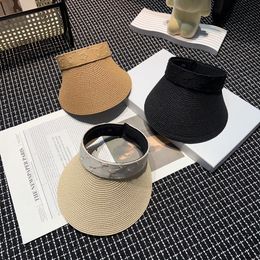 Designer Paille Bucket Bucket Hat Fashion Hatre Grass Woven Dames 'Chapeau Summer Casual Hat Embroderie Hat de haut vide