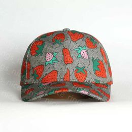 Designer Strawberry Baseball Cap Embet Hat Fashion Mens Domans gemonteerde hoeden voor katoenen printletters Casual Cactus Fisherman Caps Casquette Miss verkoper