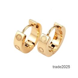 Pendientes de diseñador Pendientes de amor de moda Pendientes de oro Clip de oreja Joyería de lujo Tamaño 9 mm 12 mm Pendiente de mujer Anillo de oreja de plata esterlina para mujeres