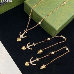 Designer Stud Oorbellen Nieuwigheid Ankerketting Metalen ketting Lange oorlijn Diamant Liefde Hangers Oordruppel