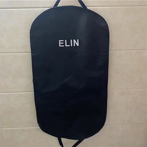 Housse de costume de styliste, manteau épais, sac anti-poussière, classique, lettre imprimée, pliable à la main, sac de costume d'affaires, sac suspendu pour vêtements, sac de rangement pour garde-robe