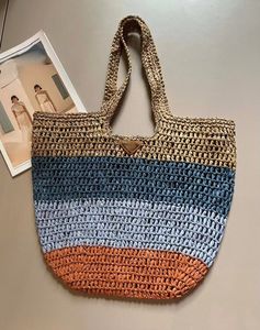 Diseñador Bolsas de playa de verano Paja de rafia Totes grandes Colorido Mujer Marca de lujo Moda Tejido Bolso de compras Bolso hueco Bolso de gran capacidad 2662