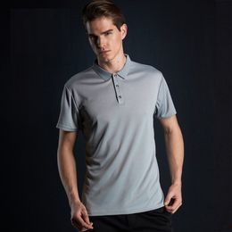 Diseñador de camisetas para hombres de verano Moda de color sólido Moda de secado rápido Camisa de manga corta Blanca blanca gris rojo ropa casual tops ropa delgada