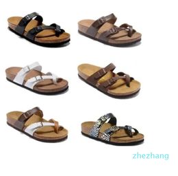 Diseñador-verano Hombres Mujeres sandalias planas Zapatillas de corcho zapatos casuales unisex Zapatillas de playa