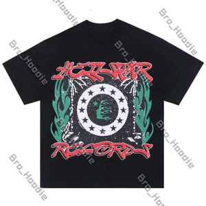 Designer Summer Mens Tshrit Hellstar Shirt Mens T-shirts à manches courtes t-shirts Cotton Mend Fashion Black Men Femmes Hell Star Shirt Graphic Tee Centhe Rock Tops 3xl 711