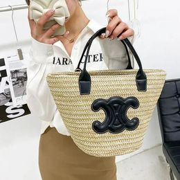 Diseñador Summer Castera de vegetales tejidas para mujeres Arco de playa Bolsa de cola Bolsos de moda Bolsos para el hombro de la moda