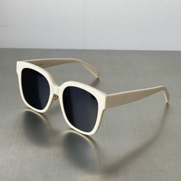 Designer Sun Glasses Lunettes de soleil Fashion Gafas Ciclismo Luxury Luxury Sunglasses Classic Eyewear Fabricant CE520 CL4S222 PLANK Square Frame