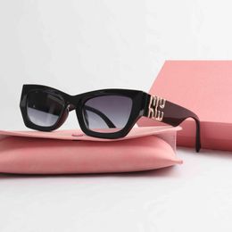 Designer zonnebril mode zonnebril dames heren zonnebril print Goggle Adumbral 7 kleuren optie roze verpakking