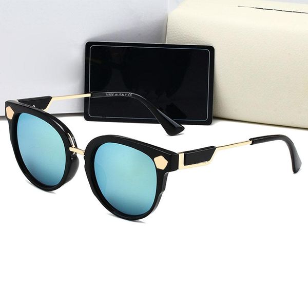 Designer Sunglass Fashion Lunettes de soleil Femmes Sun glass Print Goggle Adumbral 4 lentilles de couleurs différentes