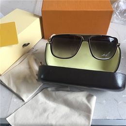 Lunettes de soleil de styliste de haute qualité pour femmes et hommes, verres de soleil UV400, lentille unisexe avec boîte