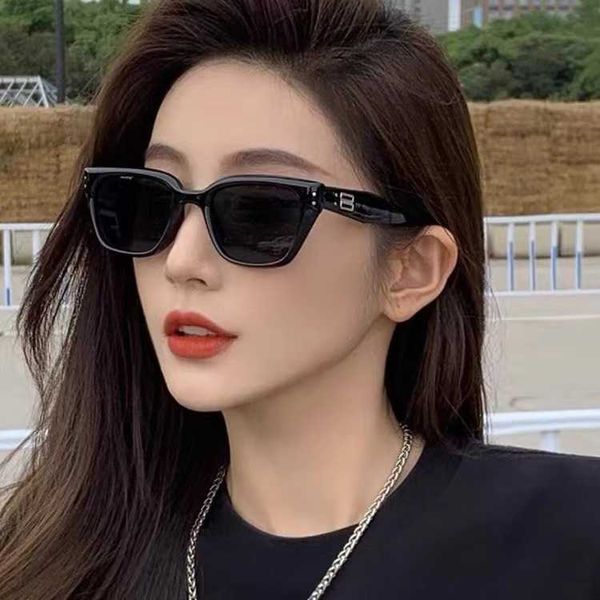 Lunettes de soleil designer 2024 Nouveaux chats GM Eyes Advanced Send Simple Female Sunglasses Tiktok Net Red Anti Ultraviolet Mâle Sunglasses