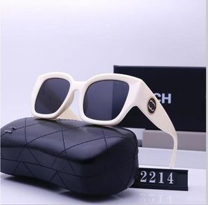 Designer Zonnebrillen Merk voor mannen en vrouwen Kleine geperst frame ovale glazen
