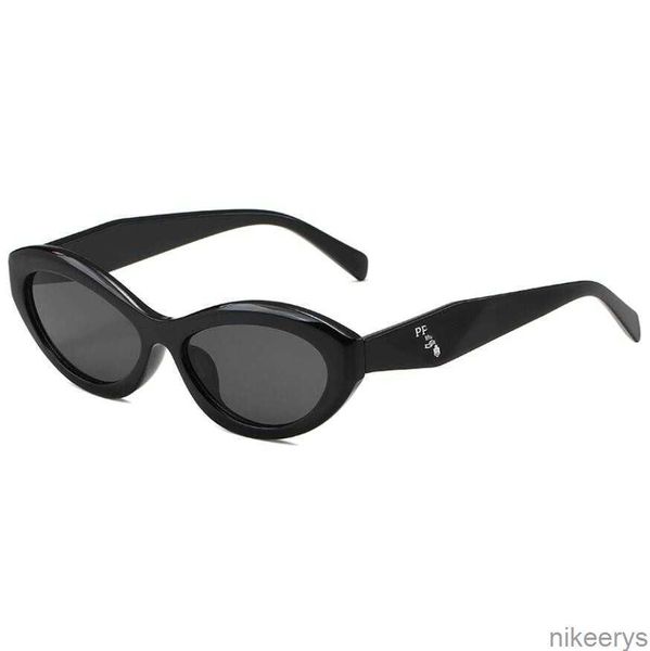 Gafas de sol de diseñador Gafas clásicas Gafas de sol de playa al aire libre para hombre Mujer Mezcla 6 colores Opcional Firma triangular 26zs JZ0B