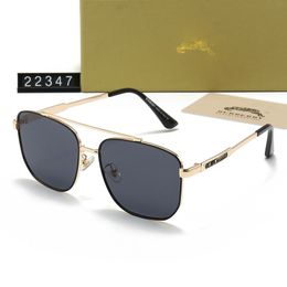 Designer zonnebril Classic Luxury Brand Fashion Design voor mannen en vrouwen zonnebril zonnebrandralingsniveau trend zonnebril met doos UV -bescherming UV400