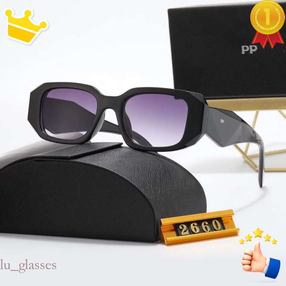 Designer solglasögon mode klassiska glasögonglasögon utomhus strand solglasögon för man kvinna 7 färg valfri triangulär signatur
