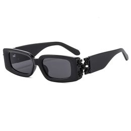 Designer zonnebrillen voor mannen en vrouwen Nieuwe trendy off-home veelzijdige modieuze gepersonaliseerde heren dames bril met klein montuur met doos