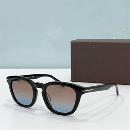 Gafas de sol de diseño para hombres Tipo de luz Sunglasse Hombre Conducción Sombra Gafas Marcos Anteojos de alta calidad UV El gran logotipo de metal Deporte para hombre Gafas de sol Marco completo