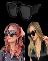 Gafas de sol de diseñador para hombre 0956 Moda para mujer Marco de placa gruesa clásico Patillas extra anchas Lentes negras Gafas de sol beh vatio7463228