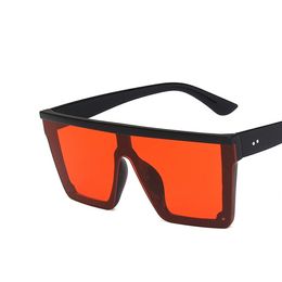 Gafas de sol de diseñador para mujeres y hombres Modelo de moda Letras de protección especial UV400 Pierna grande Marco de doble haz Diseño de lujo al aire libre Gafas de sol para mujer 2020-3