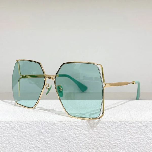Gafas de sol de diseñador para mujer Gafas de sol clásicas de moda de verano Estilo casual Brazo metálico Gafas de sol con placa ligera Gorra anti-UV400 gafas de protección para los ojos para hombres