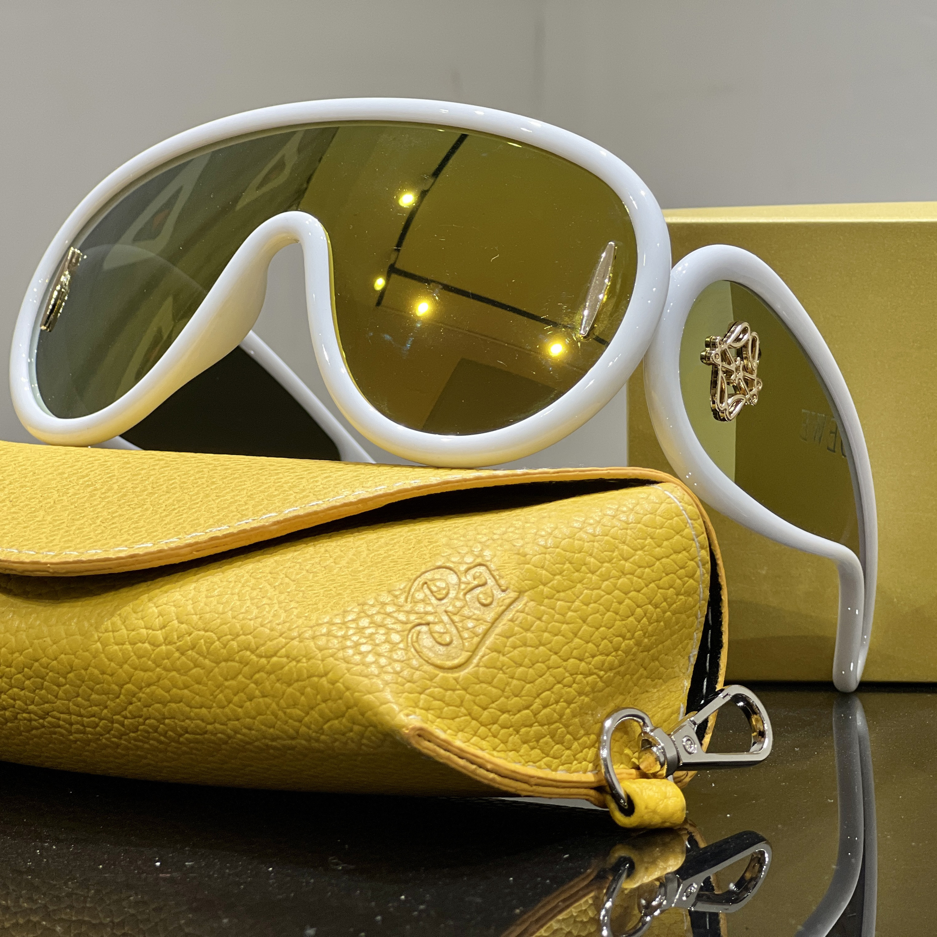 Designer occhiali da sole per bicchieri da donna protezione UV Libro da sole O occhio da sole Edibelli casual molto buoni