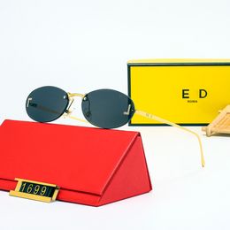 Gafas de sol de diseñador para mujeres letras con diamantes gafas de sol anteojos al aire libre alfabeto de metal gafas de sol para el hombre color lámpara polarizada opcional