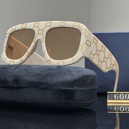 Lunettes de soleil design pour femmes luxe hommes lunettes de soleil mode Vintage carré style extérieur protection contre les radiations fonction plage Cool lunettes de soleil